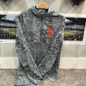 🔥⚾️🐅Detroit Tigers Under Armour Long Sleeve Shirt EUC